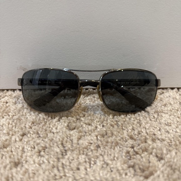 None Other - Ray-Ban RB3445 004 Frames Only Black 61mm Made in‎ Italy Sunglasses Damaged Arms